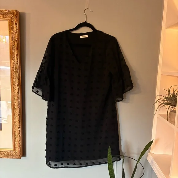 Blooming Jelly Black Polka Dot Chiffon Shift Dress V-Neck Ruffle Lined Sz M - Picture 3 of 8